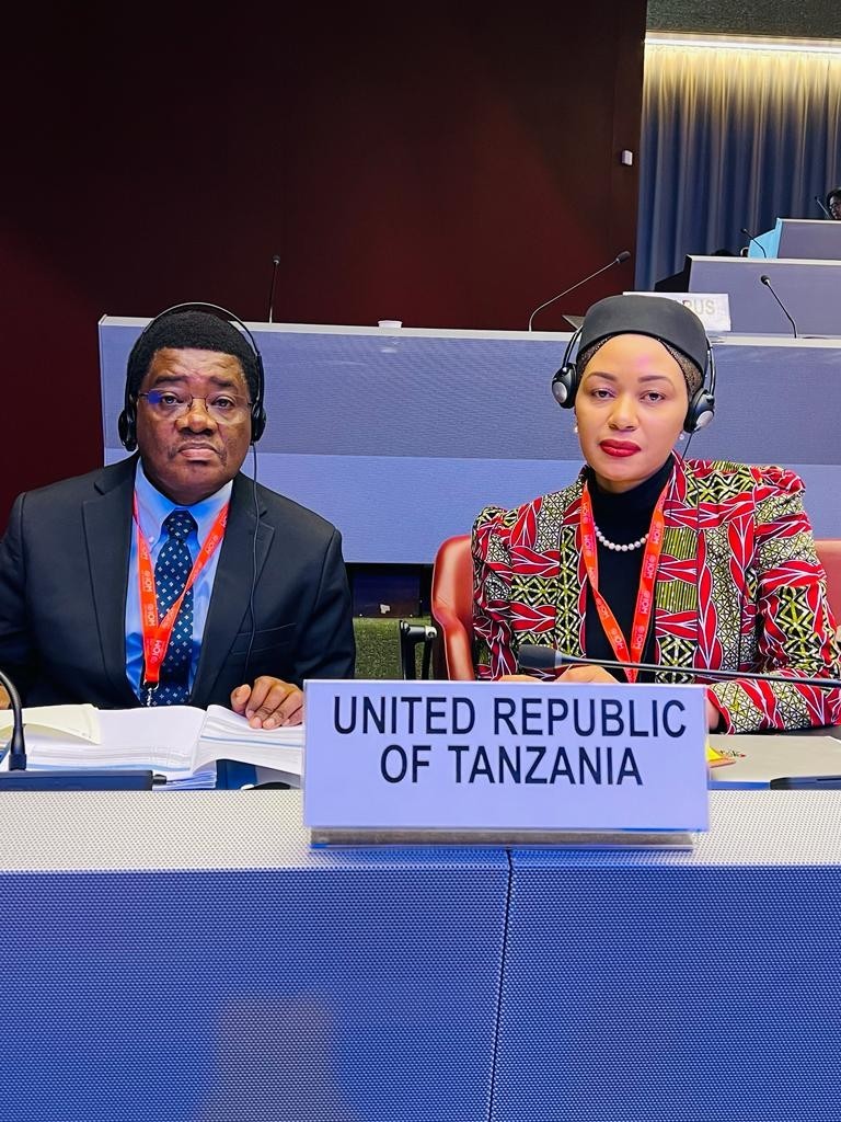 DKT. MADUHU KAZI AIWAKILISHI NCHI MKUTANO WA KIMATAIFA WA BARAZA LA IOM JIJINI GENEVA NCHINI USWISI