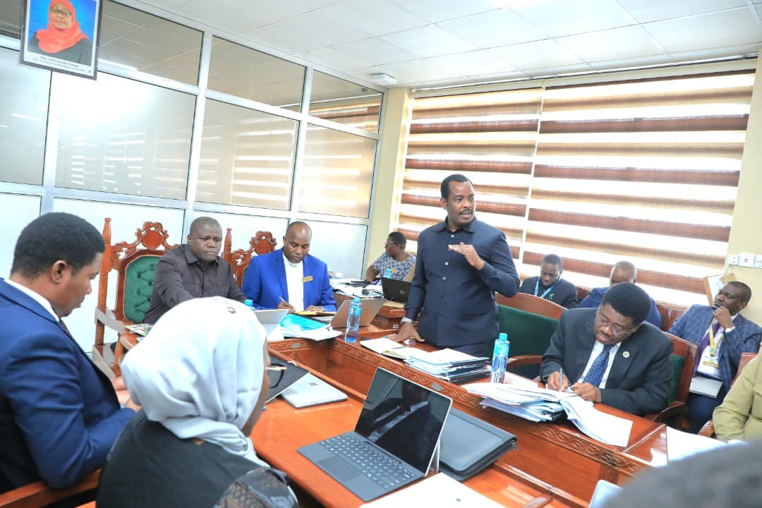 MHE. AYOUB AWASILISHA RANDAMA YA MAKADIRIO YA MAPATO NA MATUMIZI YA WIZARA YA MAMBO YA NDANI YA NCHI 2026/2027