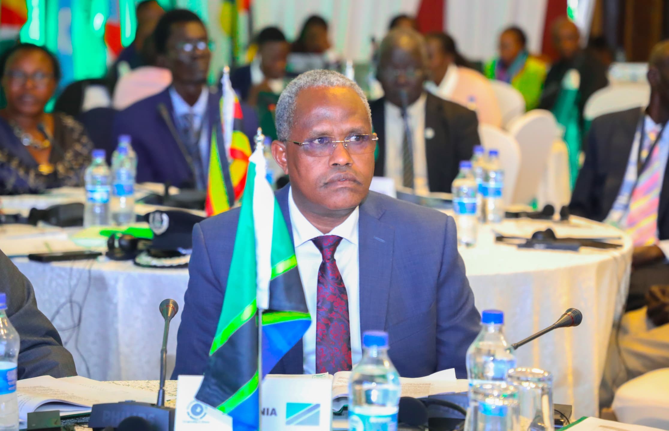 <p>Naibu Waziri wa Mambo ya Ndani ya Nchi, Daniel Sillo, ameiwakilisha Tanzania katika Mkutano wa 11 wa Baraza la Mawaziri wa Nchi Wanachama wa Kituo cha Kikanda cha Kudhibiti Silaha Ndogo na Nyepesi (RECSA) uliofanyika Juni 13, 2025 Nairobi, Kenya.</p>